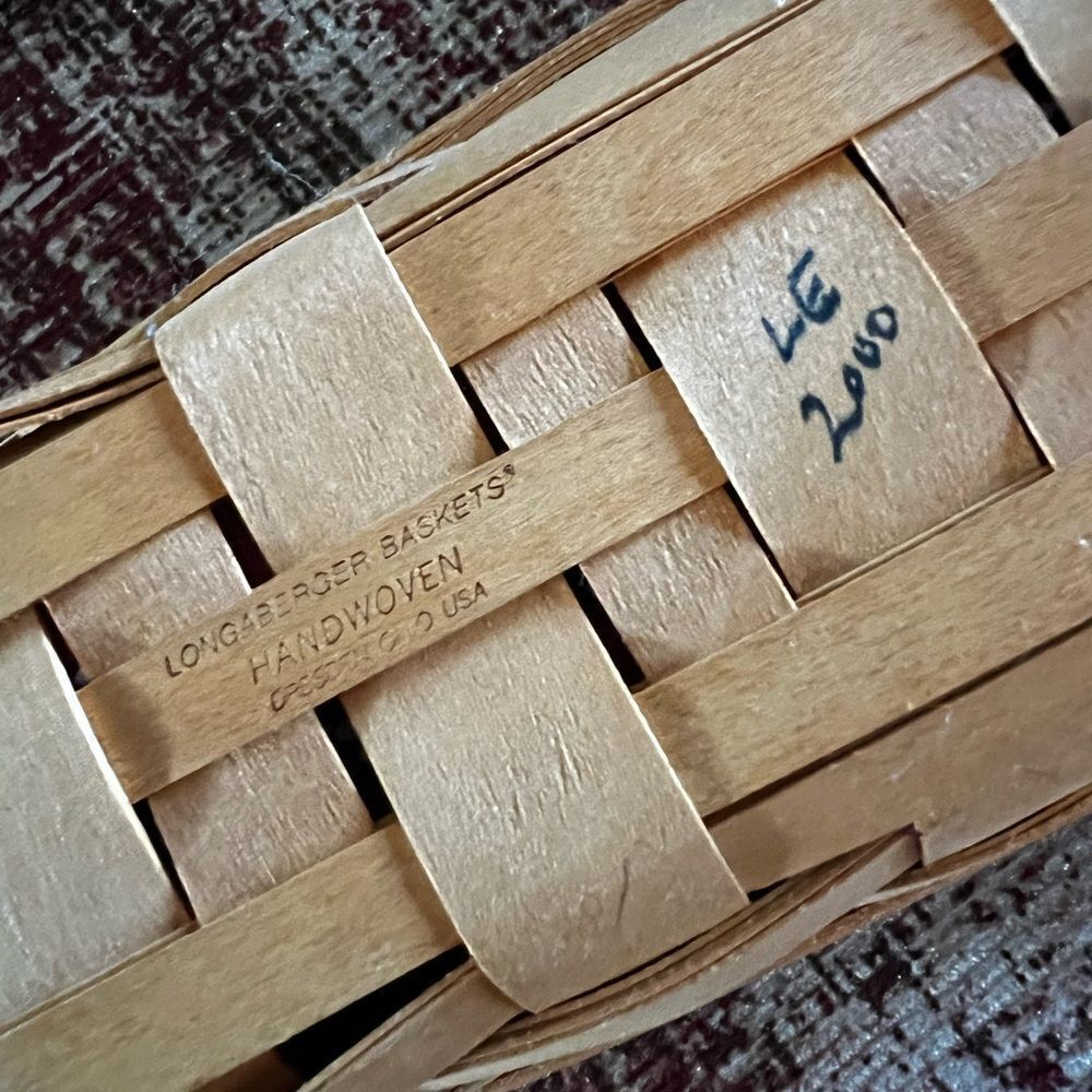 Longaberger 2000 Cracker Basket - Picture 8 of 12